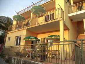 Отель Vito Apartments Sutomore  Сутоморе